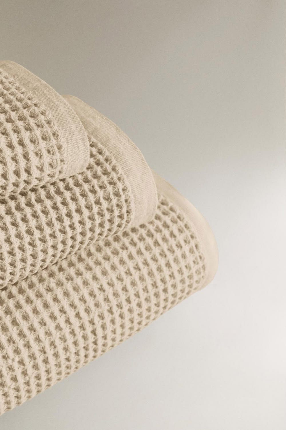 Waffle Towel 400 GSM Soft Absorbent Bath Towel 27 by 54 Inches