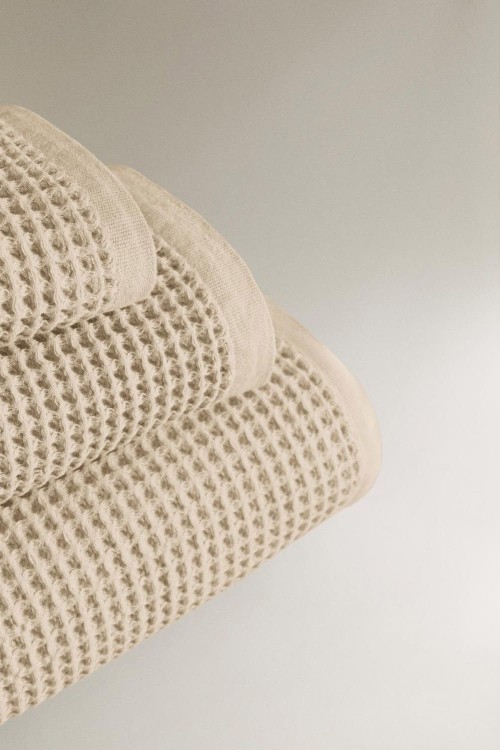 Waffle Towel 400 GSM Soft Absorbent Bath Towel 27 by 54 Inches