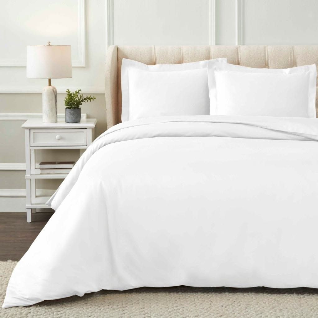 T132 Queen Duvet Cover Set Elegant Hypoallergenic Bedroom Decor