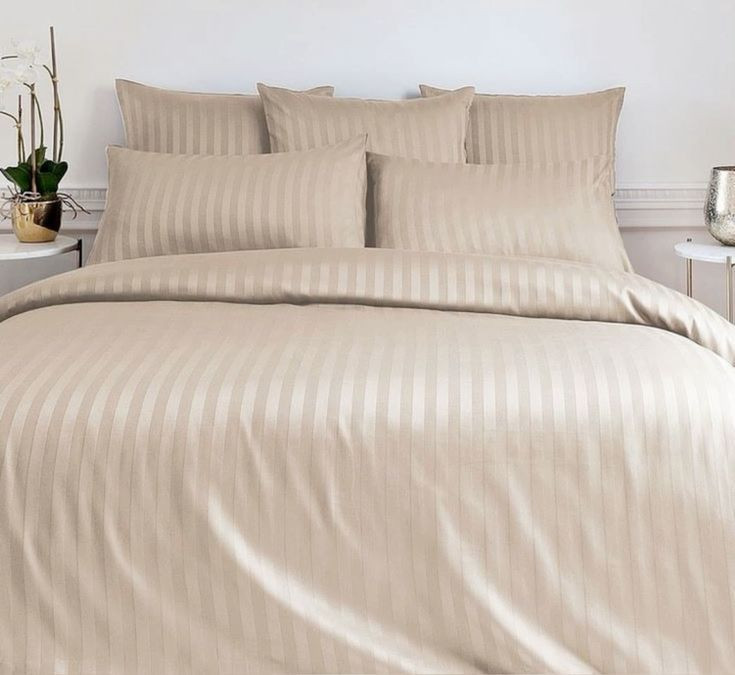 Durable Stripe King Size Bedsheet Luxury Comfort T132
